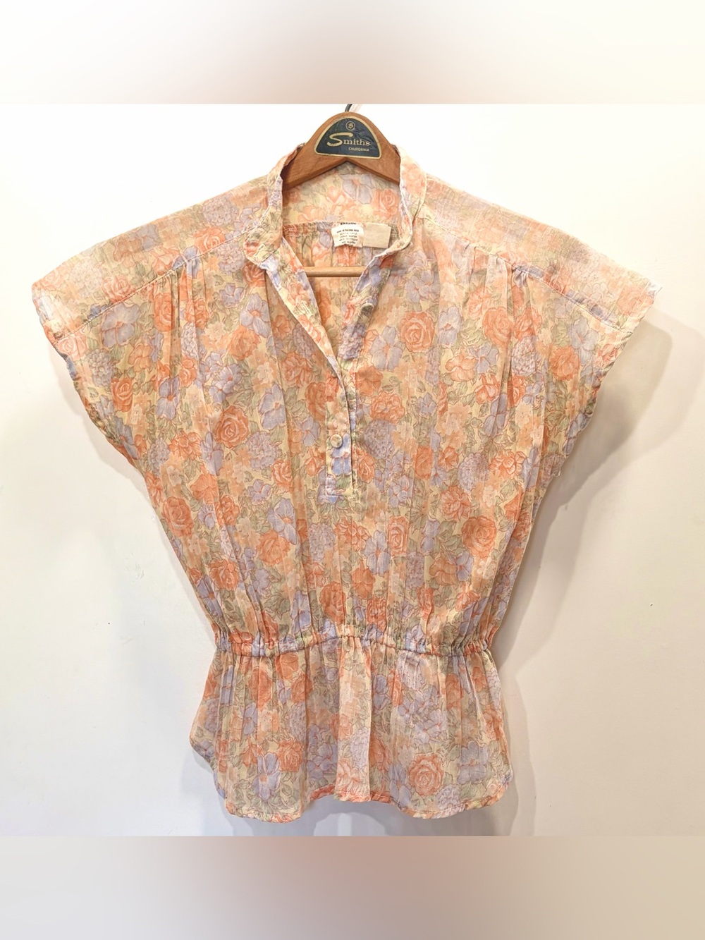Vintage- Ragomuffins •San Francisco - Floral Peplum Blouse in Peach & Light Blue